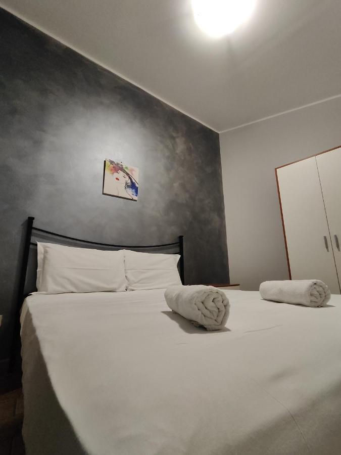 Sicily Travel Apartment'S 4 Giardini-Naxos Exterior foto