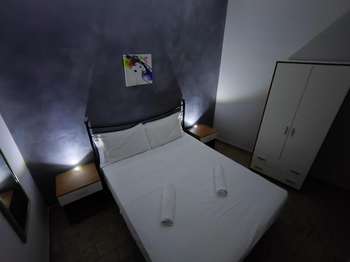 Sicily Travel Apartment'S 4 Giardini-Naxos Exterior foto